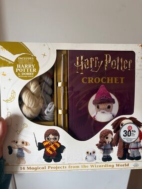 Harry Potter Crochet Kit - Cream, White, Gray Yarn Set